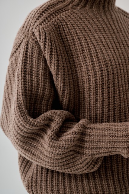 Gruby sweter golf merino z kaszmirem ALICE | Piumo